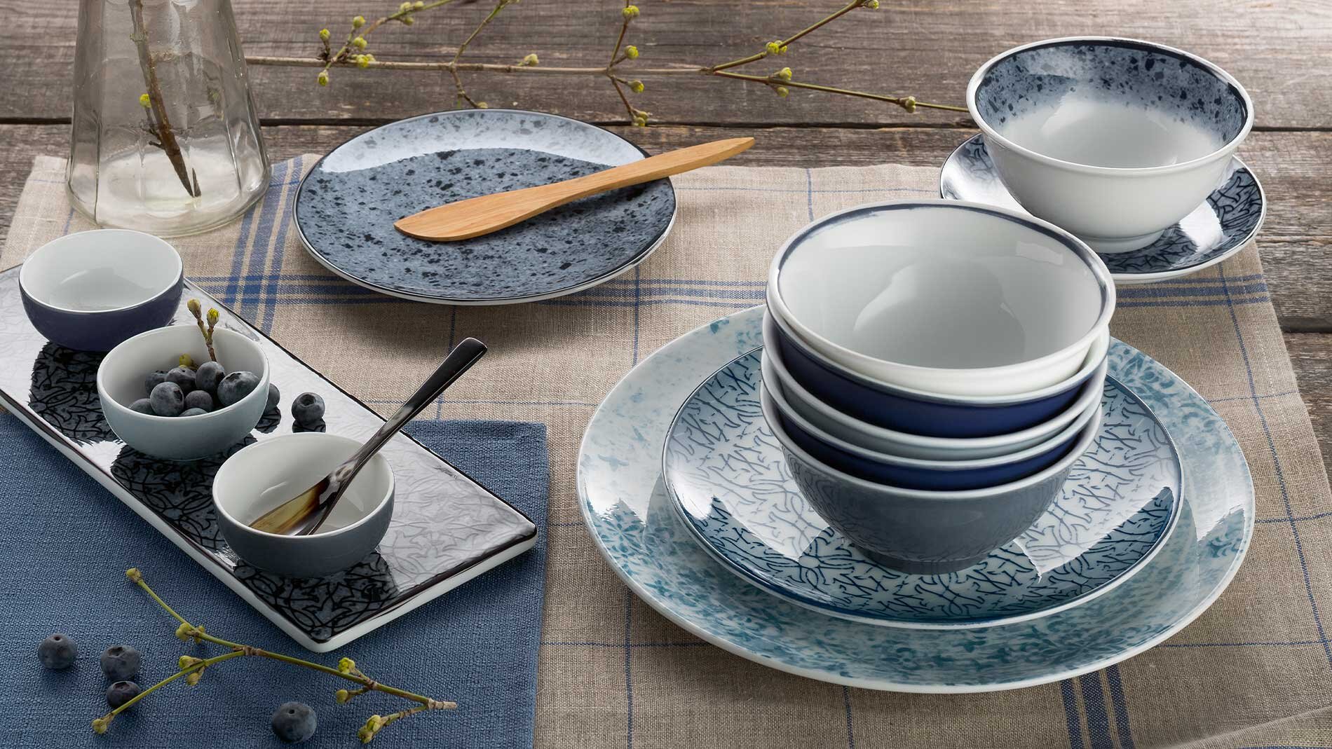Shabby chic dinnerware set top